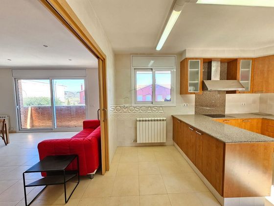 Foto 2 de Alquiler de piso en Berga de 3 habitaciones con terraza y muebles