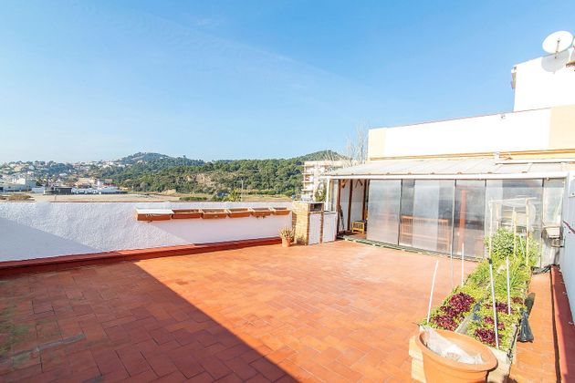 Foto 1 de Àtic en venda a Malgrat de Mar de 4 habitacions amb terrassa i balcó