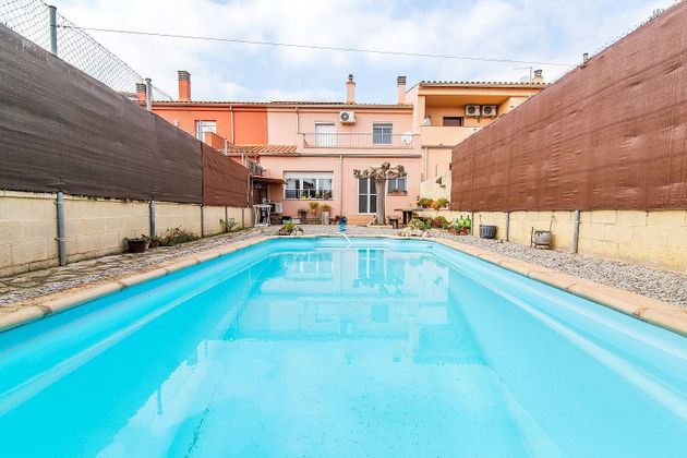 Foto 1 de Casa en venda a calle Aiguamolls de 4 habitacions amb terrassa i piscina