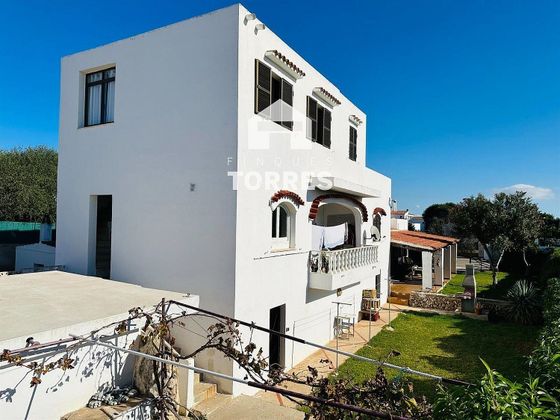 Foto 2 de Xalet en venda a Cala En Blanes de 8 habitacions amb terrassa i garatge