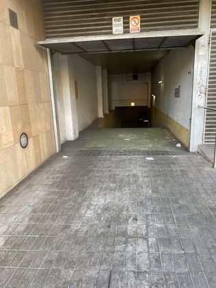 Foto 2 de Garaje en alquiler en calle D'esteve Terradas de 9 m²