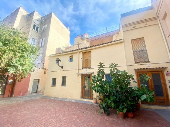 Foto 1 de Casa en venda a Sarrià de 2 habitacions amb terrassa i aire acondicionat