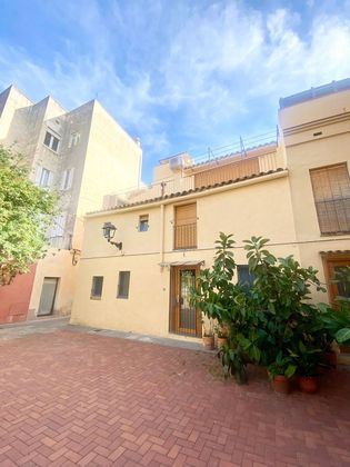 Foto 2 de Casa en venda a Sarrià de 2 habitacions amb terrassa i aire acondicionat