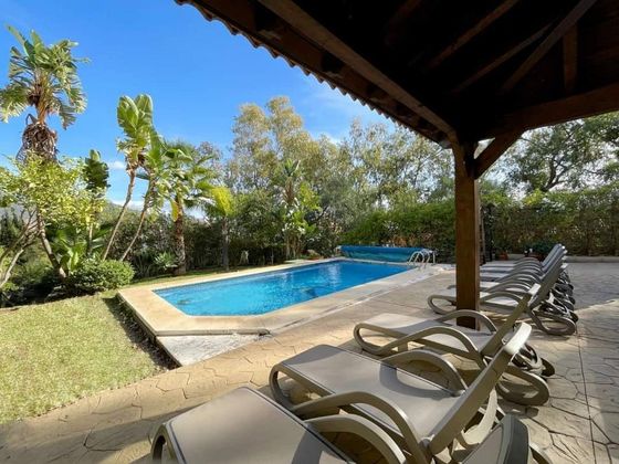 Foto 1 de Alquiler de chalet en Campo de Mijas de 4 habitaciones con terraza y piscina