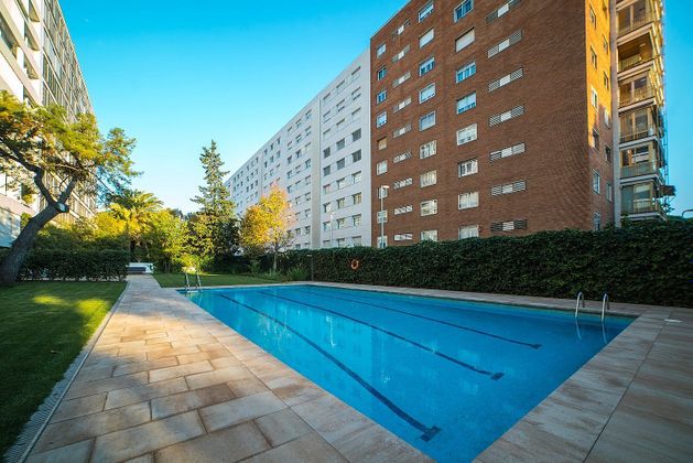 Foto 2 de Àtic en venda a Pedralbes de 5 habitacions amb terrassa i piscina