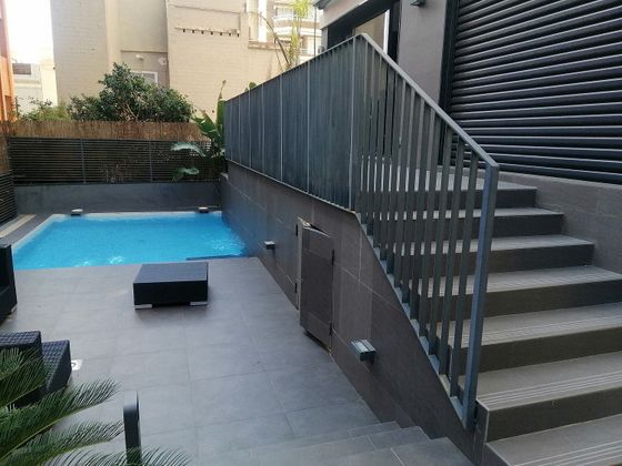 Foto 1 de Alquiler de piso en Les Tres Torres de 2 habitaciones con terraza y piscina