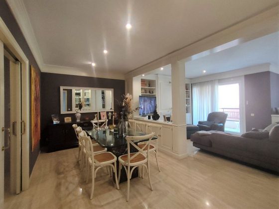 Foto 1 de Piso en venta en Centre - Sabadell de 3 habitaciones con terraza y balcón