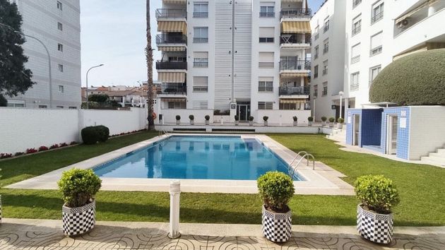 Foto 1 de Pis en lloguer a Vilassar de Mar de 3 habitacions amb terrassa i piscina