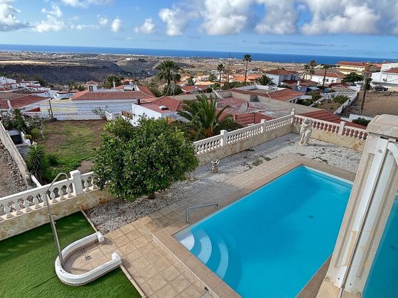 Foto 1 de Xalet en venda a El Tablero - El Salobre de 7 habitacions amb terrassa i piscina