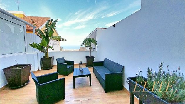 Foto 1 de Casa en venta en La Herradura - Balcón del Telde de 3 habitaciones con terraza y piscina