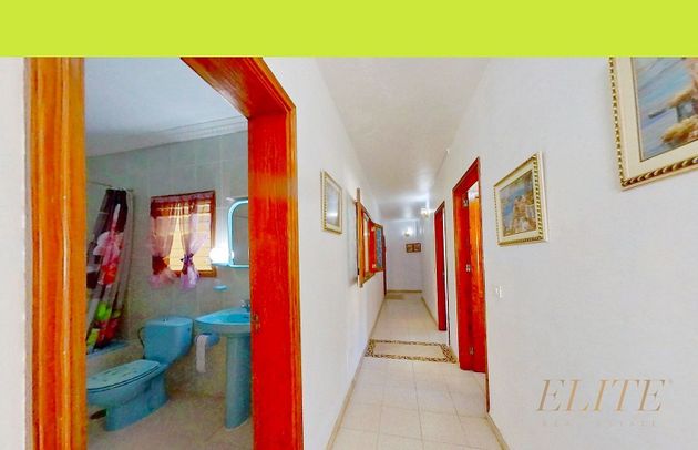 Foto 1 de Casa rural en venta en Arguineguín de 4 habitaciones con terraza y aire acondicionado