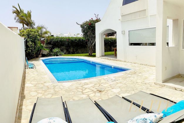 Foto 1 de Xalet en venda a calle El Rincón de 5 habitacions amb terrassa i piscina