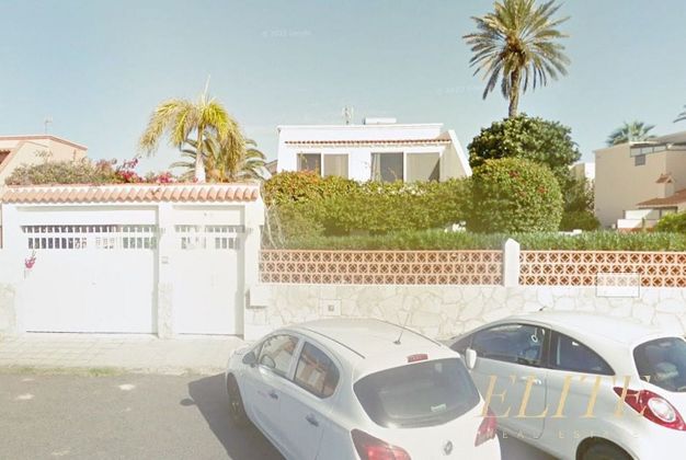 Foto 2 de Xalet en venda a calle El Rincón de 5 habitacions amb terrassa i piscina