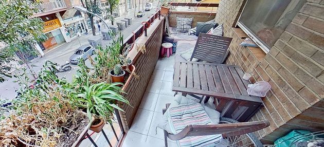 Foto 1 de Pis en venda a La Verneda i la Pau de 4 habitacions amb terrassa i garatge