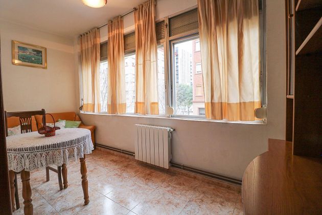 Foto 1 de Pis en venda a Gavarra de 3 habitacions amb balcó i calefacció
