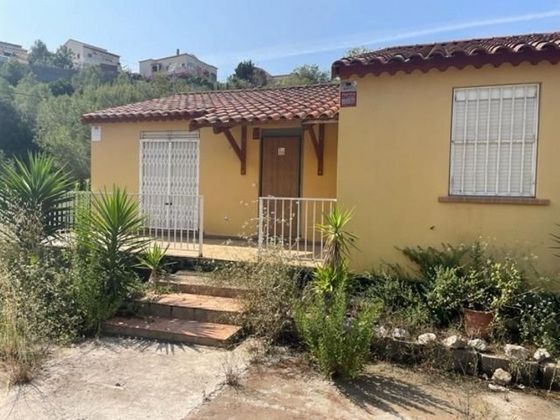 Foto 2 de Venta de casa en Valldemar - Montmar de 4 habitaciones con terraza y garaje