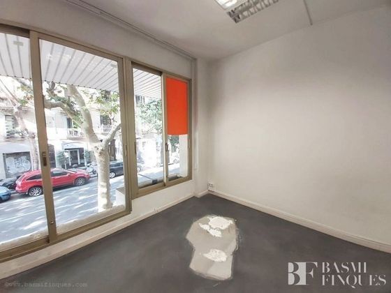 Foto 2 de Oficina en lloguer a calle De Roger de Flor de 125 m²