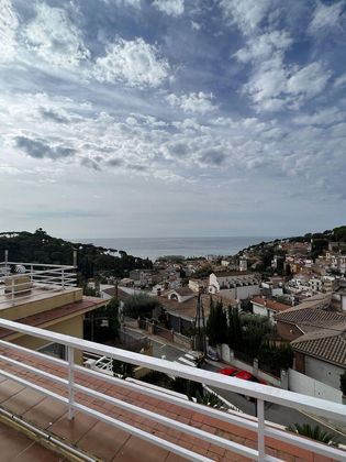 Foto 2 de Xalet en venda a Caldes d´Estrac de 7 habitacions amb terrassa i piscina