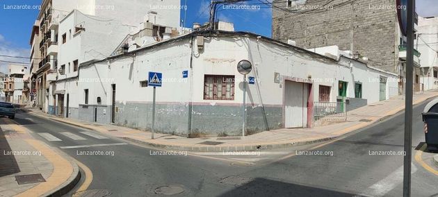 Foto 2 de Local en venda a Centro - La Vega Alta amb garatge