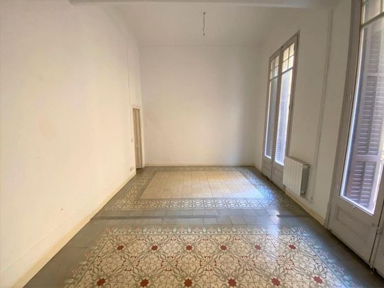 Foto 1 de Pis en venda a Vila de Gràcia de 3 habitacions amb terrassa i calefacció