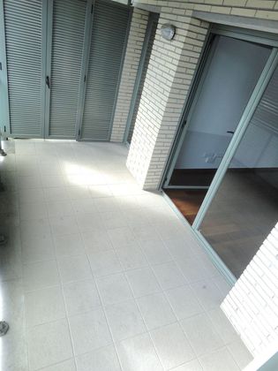 Foto 2 de Piso en venta en Can Mates  - Volpelleres de 2 habitaciones con terraza y piscina