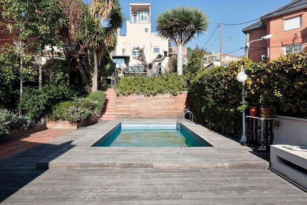 Foto 2 de Xalet en venda a Vallcarca i els Penitents de 5 habitacions amb terrassa i piscina