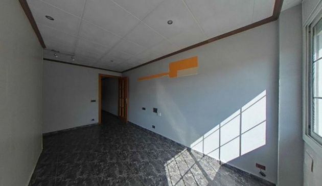 Foto 1 de Pis en venda a Fondo de 3 habitacions i 95 m²