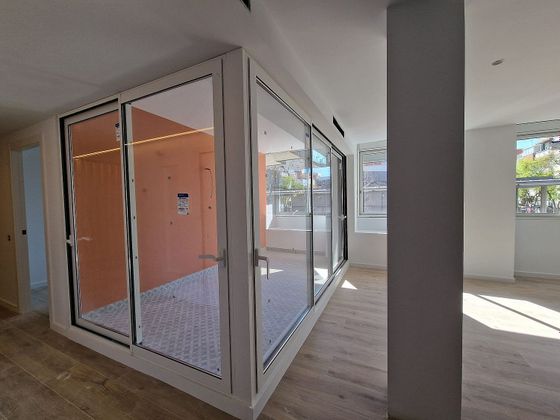 Foto 2 de Pis en venda a plaza Catalunya de 3 habitacions amb balcó i aire acondicionat
