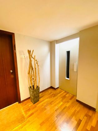 Foto 2 de Pis en venda a Sarrià de 6 habitacions amb garatge i balcó