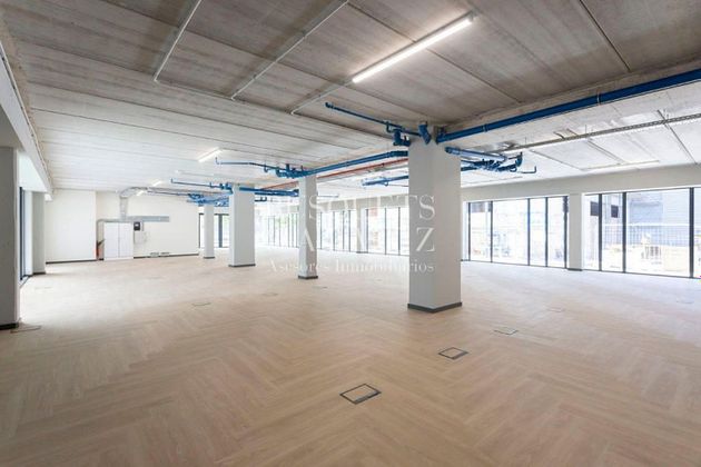 Foto 2 de Alquiler de oficina en El Besós i el Maresme de 423 m²