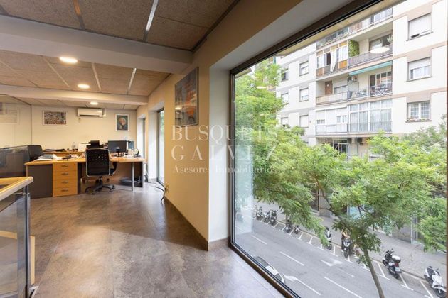 Foto 2 de Oficina en venda a El Baix Guinardó amb terrassa i ascensor