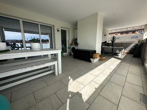 Foto 2 de Pis en venda a Villalba Estación de 3 habitacions amb terrassa i piscina