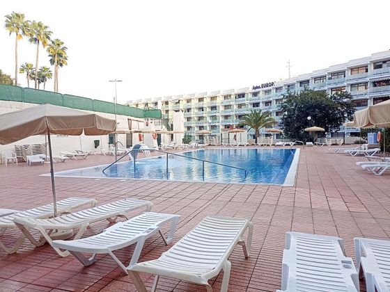 Foto 1 de Pis en venda a Playa del Inglés de 1 habitació amb piscina i balcó