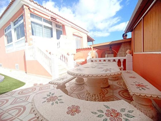 Foto 2 de Casa en alquiler en Sonnenland de 4 habitaciones con terraza y piscina