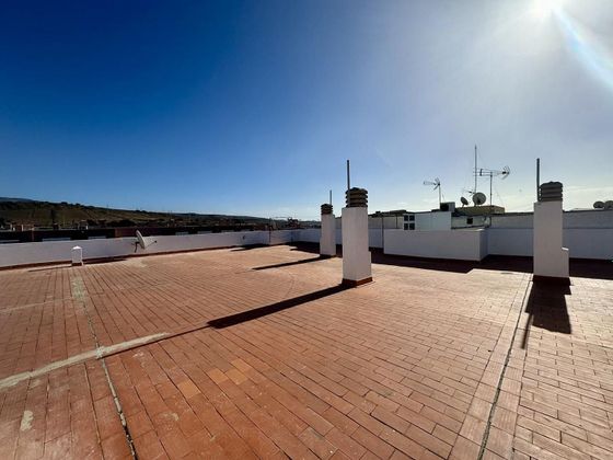 Foto 2 de Venta de piso en San Fernando de 4 habitaciones con terraza y garaje