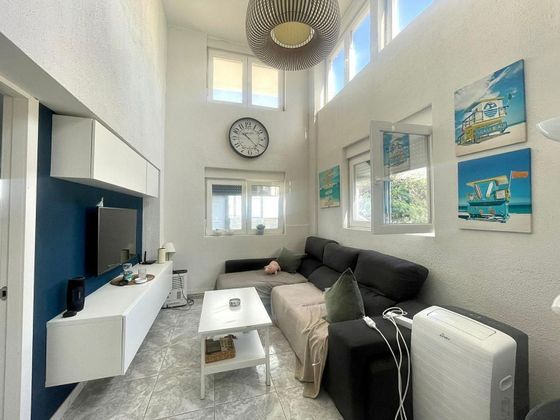 Foto 2 de Piso en venta en Arguineguín de 2 habitaciones con piscina y aire acondicionado