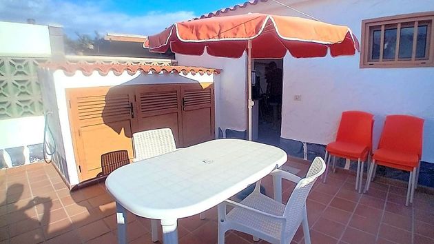 Foto 1 de Casa en venda a Playa del Inglés de 1 habitació amb terrassa i piscina