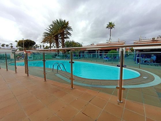 Foto 1 de Casa en alquiler en Playa del Inglés de 1 habitación con terraza y piscina