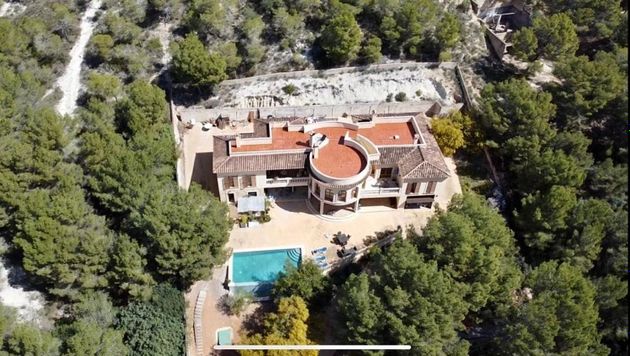 Foto 2 de Xalet en venda a Peguera de 6 habitacions amb terrassa i piscina