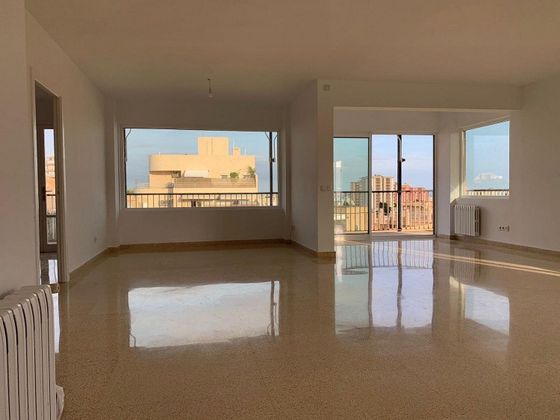 Foto 1 de Piso en venta en Establiments - Son Espanyol - Son Sardina de 5 habitaciones con terraza y garaje