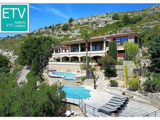 Foto 1 de Xalet en venda a Port de Pollença de 6 habitacions amb terrassa i piscina