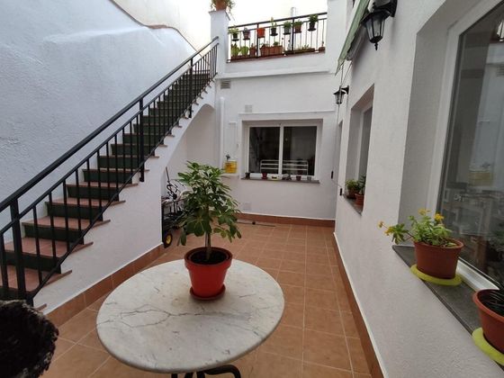Foto 1 de Venta de casa adosada en Arenys de Mar de 6 habitaciones con terraza