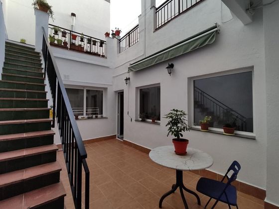 Foto 2 de Venta de casa adosada en Arenys de Mar de 6 habitaciones con terraza