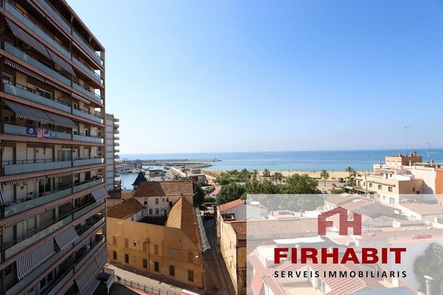 Foto 1 de Pis en venda a Arenys de Mar de 4 habitacions amb balcó i ascensor