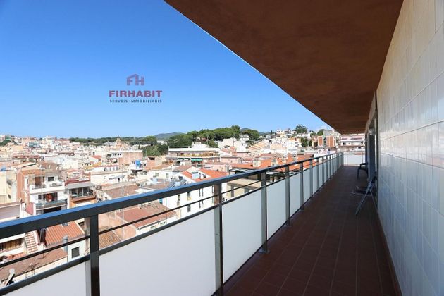 Foto 2 de Pis en venda a Arenys de Mar de 4 habitacions amb balcó i ascensor