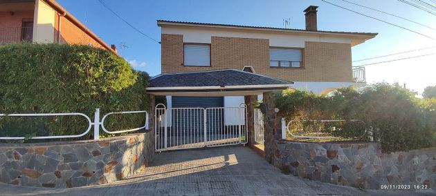 Foto 1 de Venta de chalet en Lliçà d´Amunt de 3 habitaciones con terraza y garaje