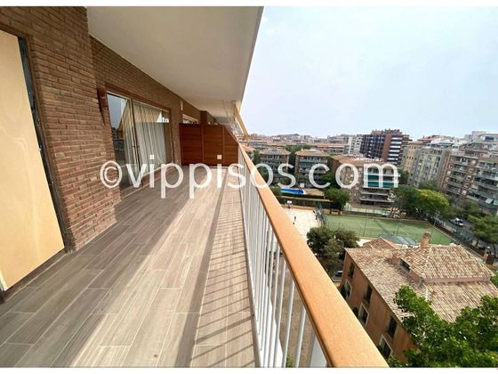 Foto 2 de Venta de piso en Sarrià de 6 habitaciones con terraza y piscina