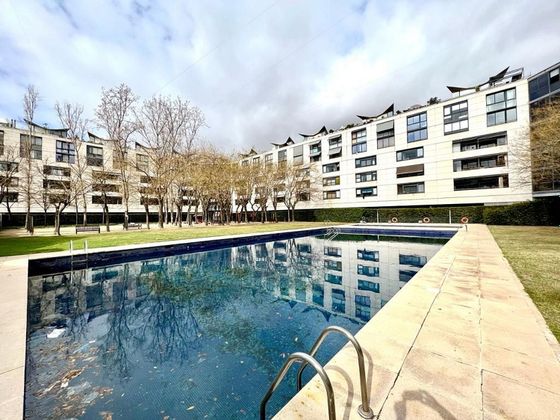 Foto 1 de Ático en venta en La Vila Olímpica del Poblenou de 4 habitaciones con terraza y piscina