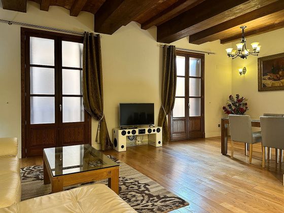Foto 1 de Piso en venta en El Gòtic de 2 habitaciones con balcón y aire acondicionado