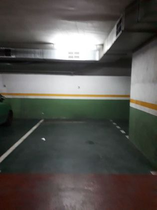 Foto 1 de Alquiler de garaje en calle Advocat Cirera de 16 m²